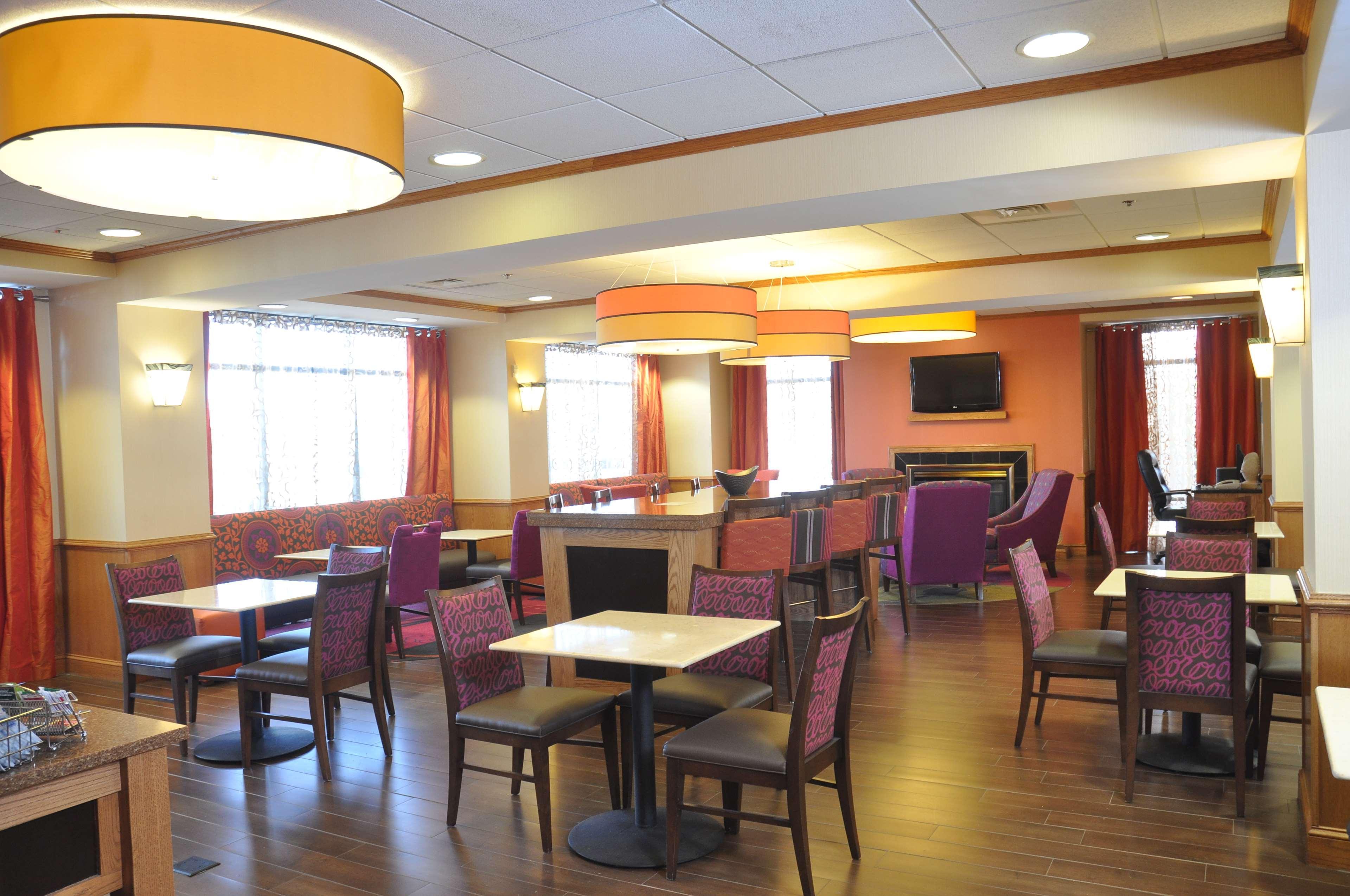 Hampton Inn Stony Creek Esterno foto