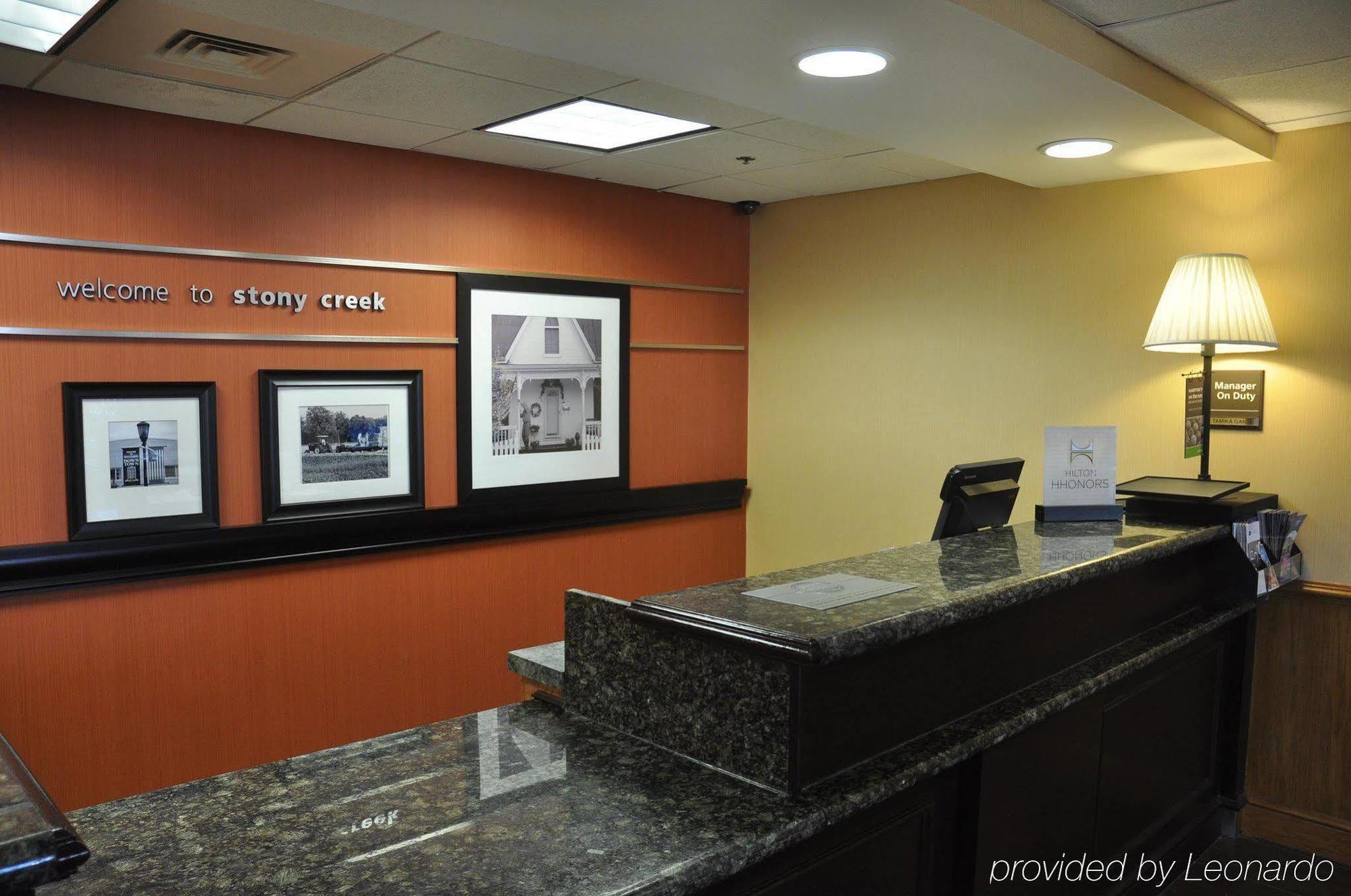 Hampton Inn Stony Creek Esterno foto
